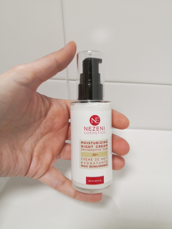 Mi experiencia con crema hidratante noche pieles sensibles y secas Nezeni Cosmetics